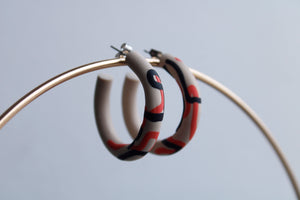 Open image in slideshow, SAND AND CORAL HOOP
